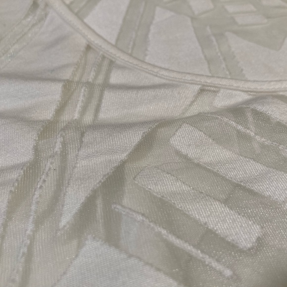 Mossimo Medium White Tank Top Shirt Geometric Aztec Pattern See Through Stripe - Picture 7 of 11